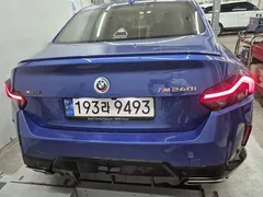 2022 BMW 2-Series M240i xDrive Coupe, синий — фото 2