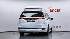 2023 Kia Carnival Diesel 9-Seater Hi-Limousine(Special Vehicle) — фото 4