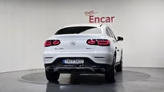 2023 Mercedes-Benz GLC-Class GCL300 4MATIC Coupe — фото 4