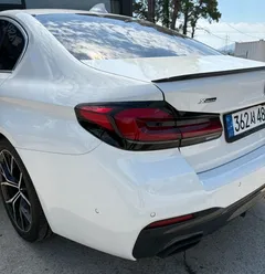 2023 BMW 5-Series 530i xDrive M Sport Package — фото 2
