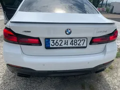 2023 BMW 5-Series 530i xDrive M Sport Package — фото 4