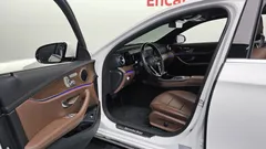 2022 Mercedes-Benz E-Class E250 Exclusive — фото 10