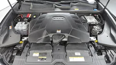 2023 Audi Q8 55 TFSI Quattro Premium — фото 6