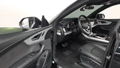 2023 Audi Q8 55 TFSI Quattro Premium — фото 10