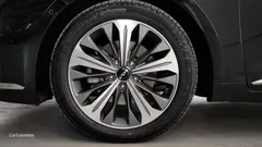 2023 Kia K8 Signature Special — фото 5