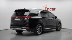 2023 Kia Canival Gasoline 7-Seater Outdoor, чёрный — фото 2