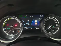 2023 Toyota Camry 2.5 XLE Hybrid, серебристый — фото 5