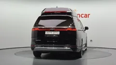 2023 Kia Carnival Diesel 7-Seater Hi-Limousine — фото 4