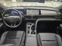 2023 Toyota Crown 2.5 4WD Hybrid, коричневый — фото 17