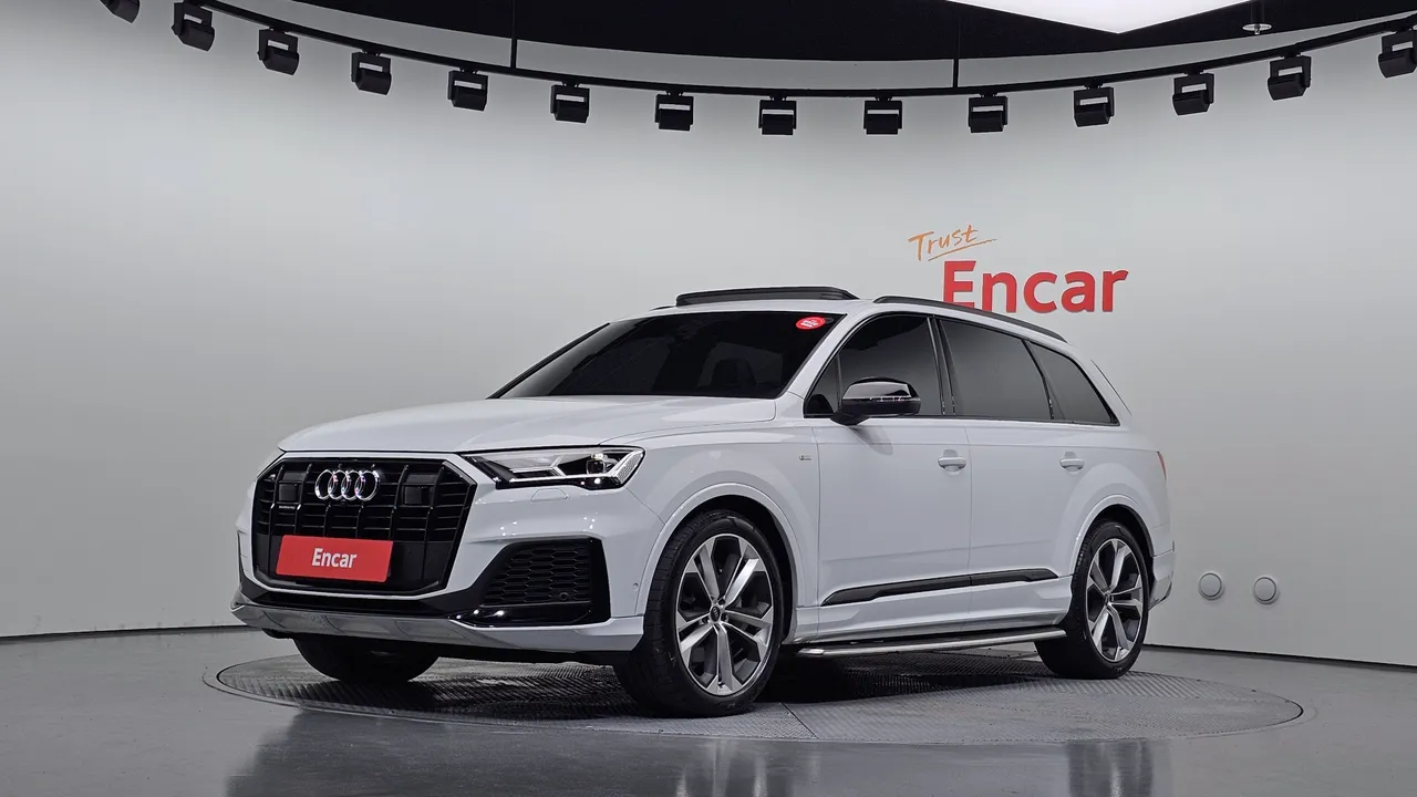 2022 Audi Q7 55 TFSI Quattro Premium