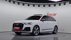2022 Audi Q7 55 TFSI Quattro Premium — фото 1