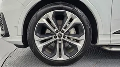 2022 Audi Q7 55 TFSI Quattro Premium — фото 5