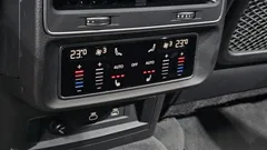 2022 Audi Q7 55 TFSI Quattro Premium — фото 16