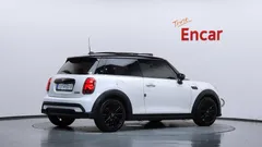 2024 Mini Cooper 클래식 플러스 — фото 2