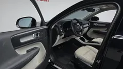 2023 Volvo XC40 B4 Ultimate Bright — фото 10