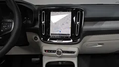 2023 Volvo XC40 B4 Ultimate Bright — фото 14