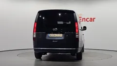 2022 Hyundai Staria Cargo 3-Seater — фото 4
