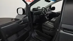 2022 Hyundai Staria Cargo 3-Seater — фото 10