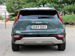 2023 Kia Niro Signature — фото 5
