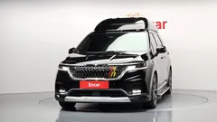 2023 Kia Carnival Diesel 9-Seater Hi-Limousine — фото 3