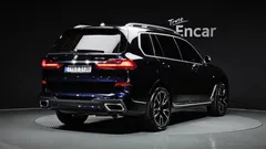 2022 BMW X7 xDrive 40i M Sport 6STR — фото 2