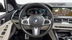 2022 BMW X5 M50i — фото 14