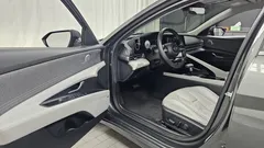 2021 Hyundai AVANTE Inspiration, серый — фото 10