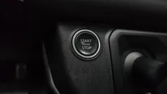2022 Land Rover Defender 90 D250 SE — фото 19