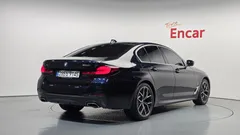 2022 BMW 5-Series 530i xDrive M Sport Package — фото 2