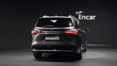 2021 Toyota Sienna 2.5 Hybrid 2WD, серый — фото 4