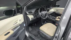 2021 Toyota Sienna 2.5 Hybrid 2WD, серый — фото 10