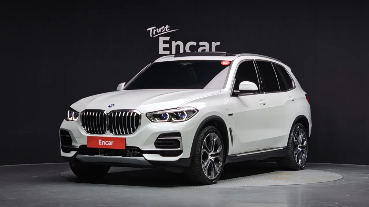 2023 BMW X5 xDrive 45e xLine