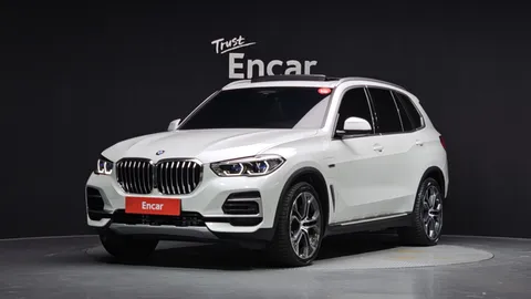 2023 BMW X5 xDrive 45e xLine
