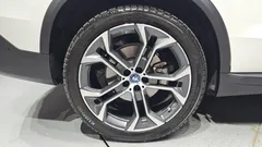 2023 BMW X5 xDrive 45e xLine — фото 5