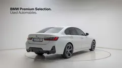 2023 BMW 3-Series 320i M Sport — фото 4