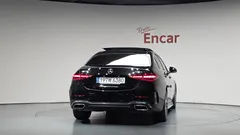 2023 Mercedes-Benz C-Class C300 4MATIC AMG Line — фото 4