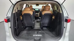 2023 Kia Carnival Diesel 9-Seater Prestige — фото 20