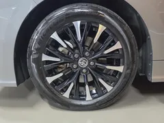 2024 Toyota Alphard 2.5 HEV Executive AWD, серый — фото 5