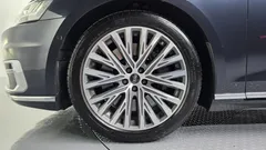 2021 Audi A8 60 TFSI Quattro LWB, синий — фото 5