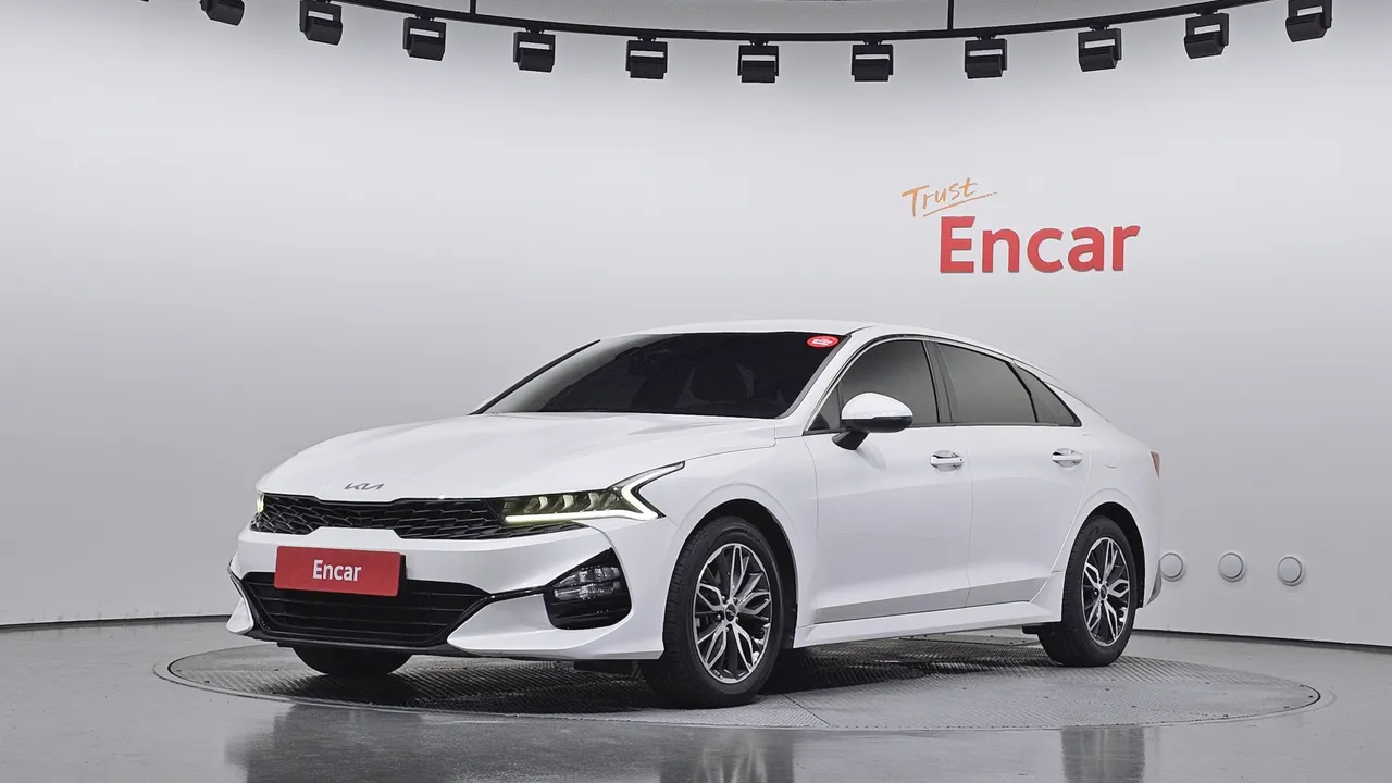 2022 Kia K5 2.0 LPI(Renter car)