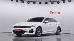 2022 Kia K5 2.0 LPI(Renter car) — фото 1