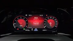 2023 Volkswagen Golf 2.0 GTI, белый — фото 8