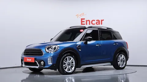 2023 Mini Countryman Classic Plus Launch Pack