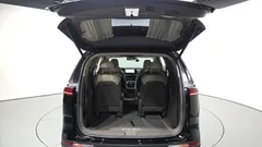 2023 Kia Carnival Gasoline 9-Seater Hi-Limousine — фото 20