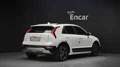 2023 Kia Niro Prestige — фото 2