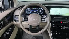 2023 Kia Carnival Gasoline 9-Seater Hi-Limousine — фото 12