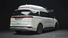 2022 Kia Carnival Gasoline 7-Seater Hi-Limousine — фото 2