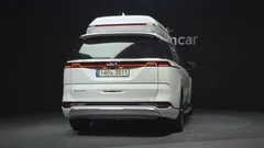 2022 Kia Carnival Gasoline 7-Seater Hi-Limousine — фото 4