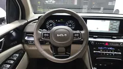 2022 Kia Carnival Gasoline 7-Seater Hi-Limousine — фото 13