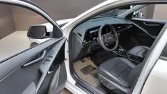2024 Kia Niro Prestige, белый — фото 10